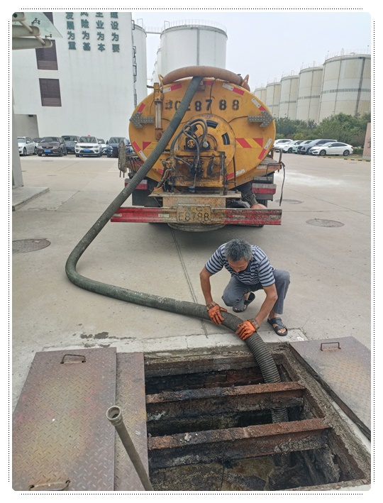 花溪隔油池清掏